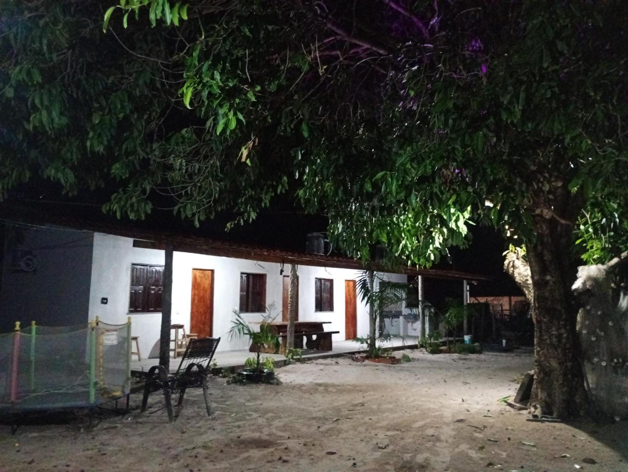 Hostel E Camping Na Rua Das Flores Santo Amaro do Maranhao Exterior photo